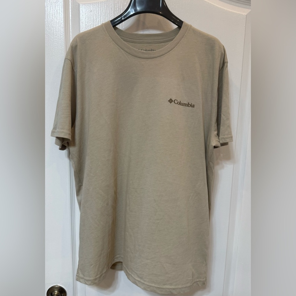 Columbia Sportswear Company Men's Light Gray Short Sleeve Tee size : Large